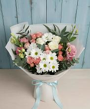 Букет цветов из:  Розы, Лизиантусы и Хризантемы #REPLACE_PRED# Западный
