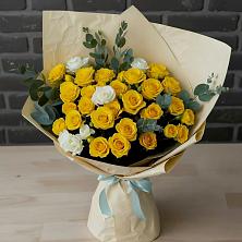 Букет цветов из:  Розы в Западный