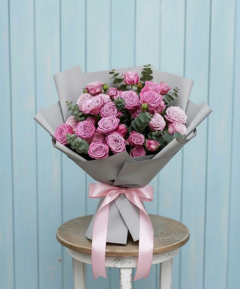 Букет цветов из: Розы в Западный