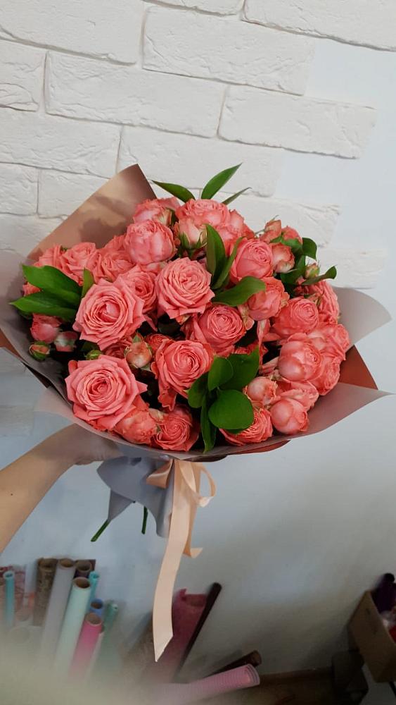 Букет цветов из: Розы в Западный