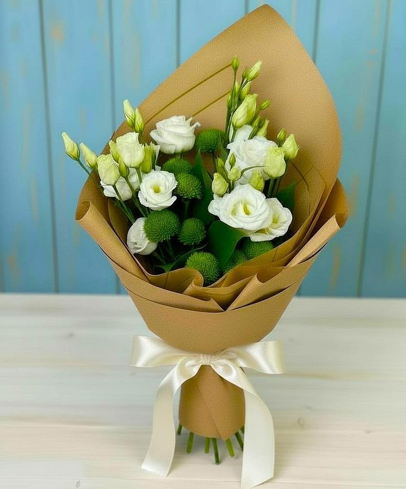 Букет цветов из: Хризантемы и Лизиантусы в Западный