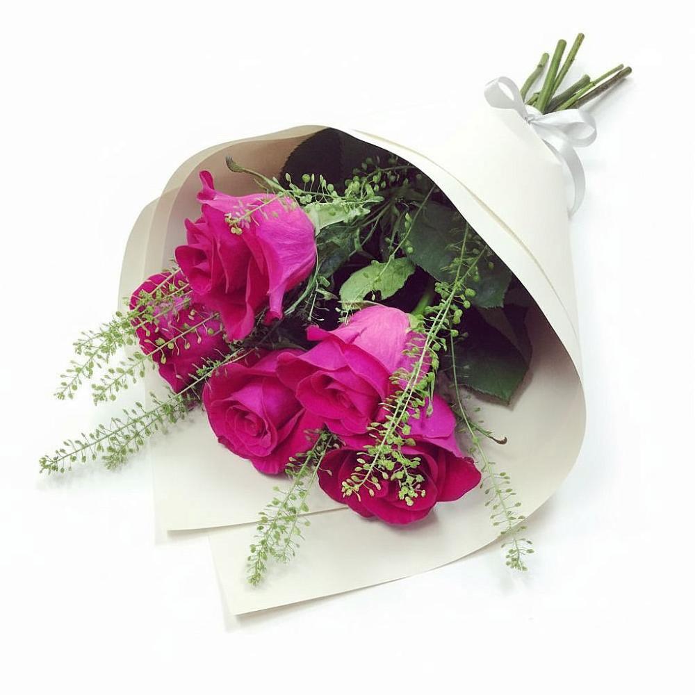 Букет цветов из: Розы в Западный