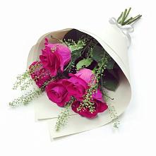 Букет цветов из:  Розы #REPLACE_PRED# Западный