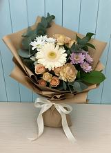 Букет цветов из:  Герберы и Хризантемы в Западный