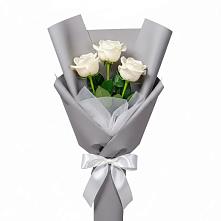 Букет 3 белые розы в Западный