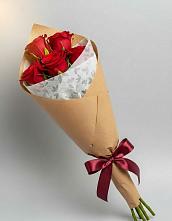 Букет цветов из:  Розы в Западный