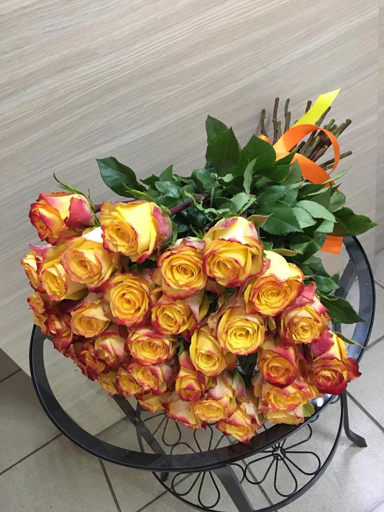 Букет Желтые розы в Западный