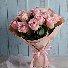 Букет цветов из:  Розы в Западный
