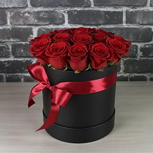 Цветочная композиция из Розы в шляпной коробке в Западный