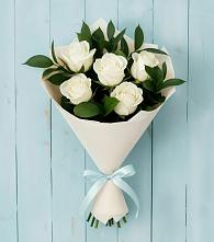 Букет цветов из:  Розы в Западный